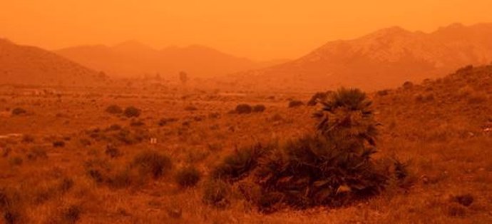 Una imagen de Cabo de Gata (Almería) durante la calima del 15 de marzo de 2022.