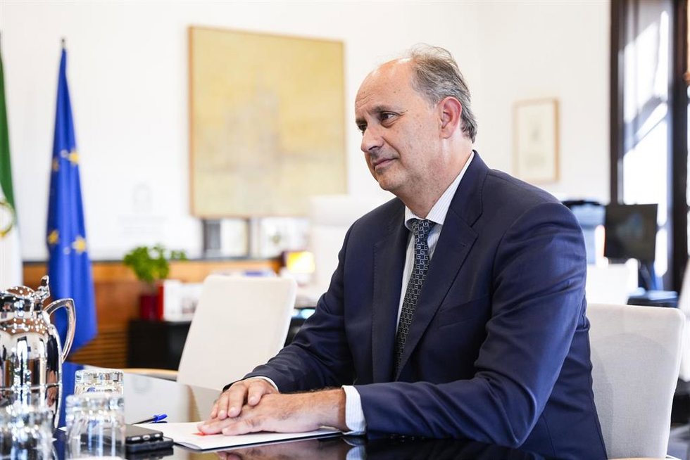 El consejero de Digitalización de la Comunidad de Madrid, Miguel López-Valverde en el Palacio de San Telmo, a 1 de Octubre de 2024 en Sevilla (Andalucía, España).