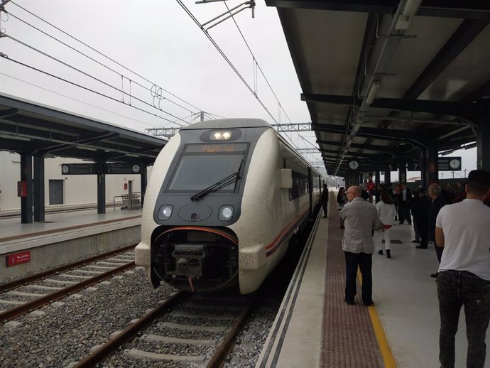 Archivo - Imagen de archivo de la estación de trenes de Huelva. 