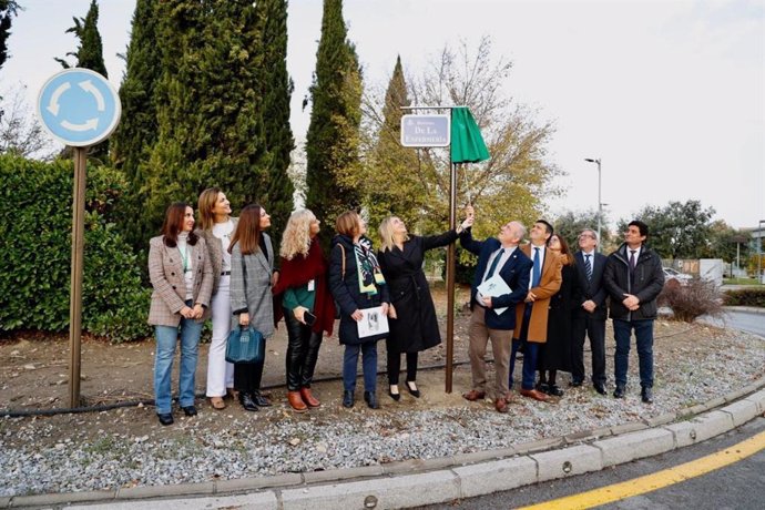 Inauguración de una rotonda en reconocimiento a la enfermería en el PTS