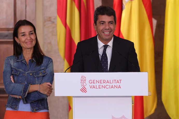 Archivo - La consellera de Hacienda, Economía y Administración Pública, Ruth Merino, y el 'president' de la Generalitat, Carlos Mazón, en imagen de archivo. 