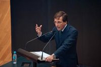 Almeida asegura que Gobierno de Sánchez está "podrido y en agonía" y le pide que "dé la cara"