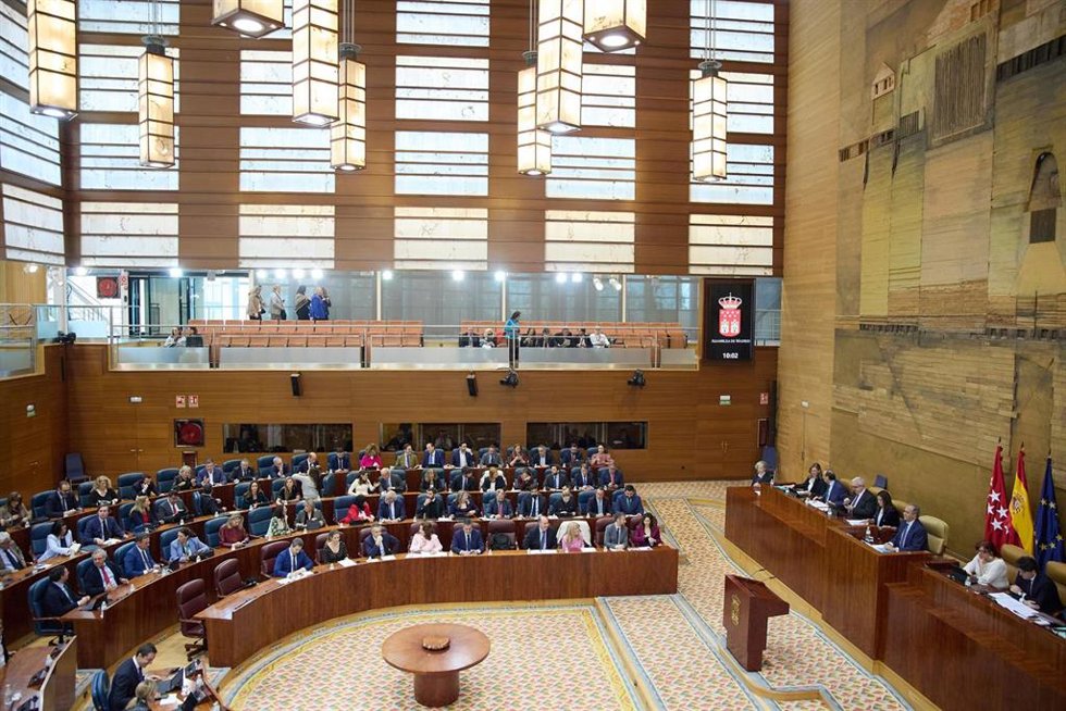 Archivo - Vista general durante un pleno en la Asamblea de Madrid, a 21 de marzo de 2024, en Madrid (España).