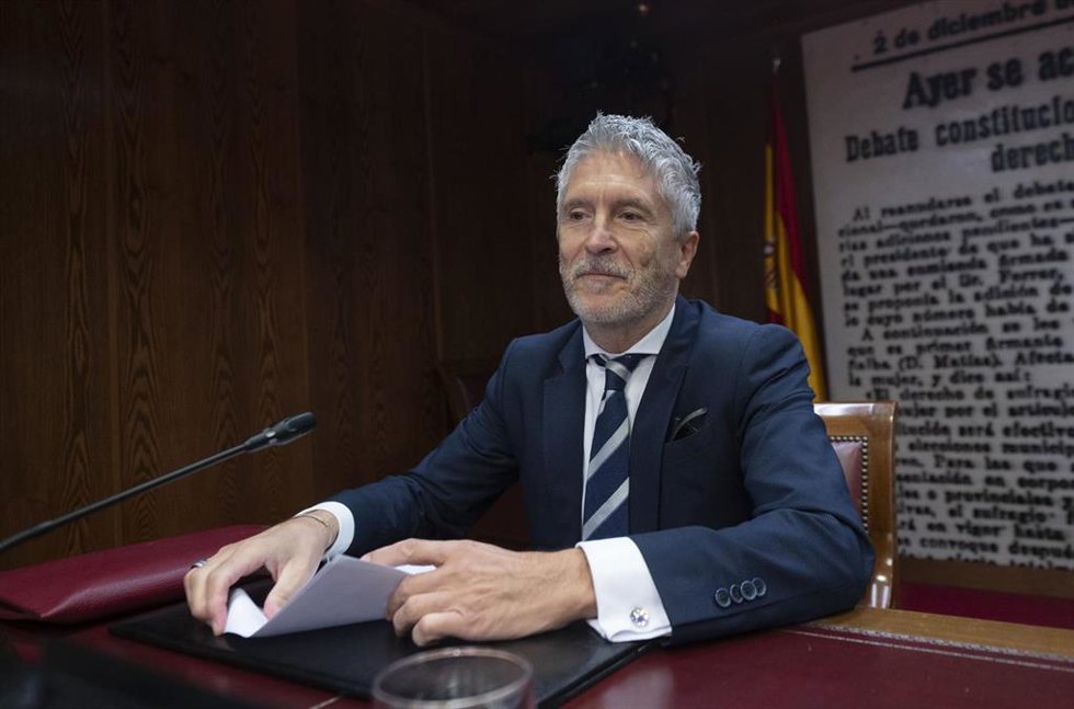 El ministro del Interior, Fernando Grande-Marlaska, comparece en la Comisión de Investigación sobre el caso Koldo, en el Congreso de los Diputados, a 24 de octubre de 2024, en Madrid (España).  