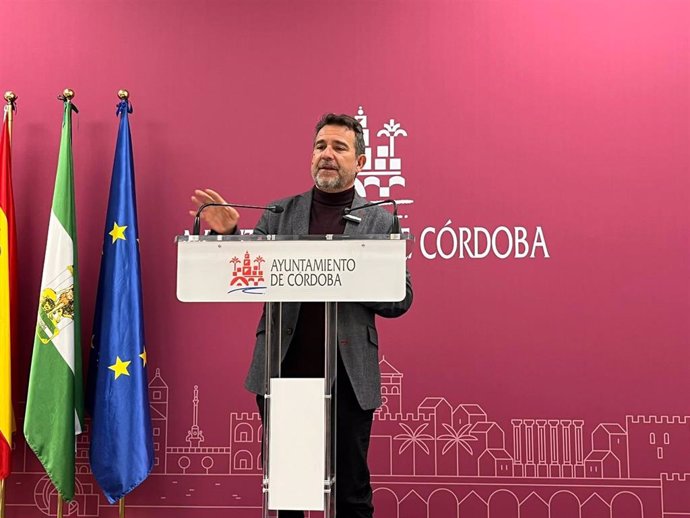 El concejal del PSOE en el Ayuntamiento de Córdoba Joaquín Dobladez.