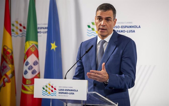 El presidente del Gobierno, Pedro Sánchez, interviene durante la XXXV Cumbre Hispano-Lusa, en el Palacio Fialho, a 23 de octubre de 2024, en Faro (Portugal). 