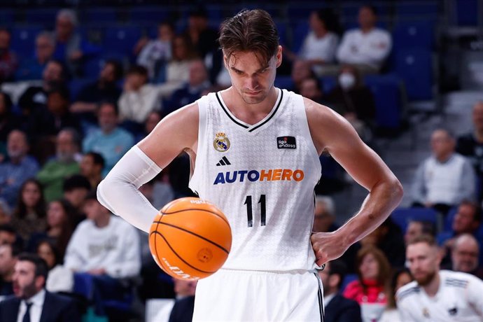 Mario Hezonja, en un partido con el Real Madrid.