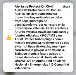 Emergencias lanza una alerta móvil de protección civil por lluvias y pide evitar desplazamientos en Valencia