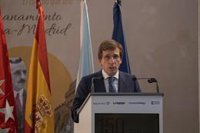 Almeida traslada su apoyo a los servicios de emergencias y pide "precaución" a los madrileños