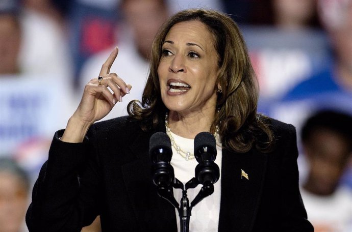 Archivo - La vicepresidenta de Estados Unidos, Kamala Harris, durante un mitin en Charlotte.