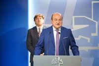 PNV y PSE pactan una revisión fiscal para fomentar la innovación y competitividad y el derecho a la vivienda