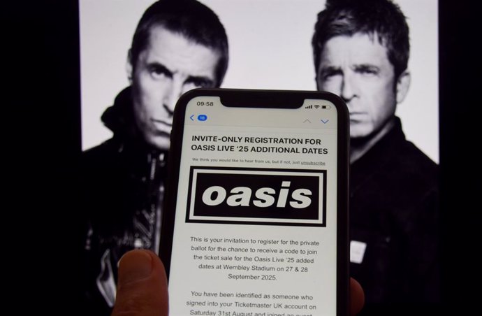 Archivo - Oasis invalidará más de 50.000 entradas para sus conciertos compradas en reventa