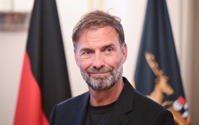 08 October 2024, Baden-Wuerttemberg, Stuttgart: German coach Juergen Klopp receives the Order of Merit of the State of Baden-Wuerttemberg for his wide-ranging social commitment outside of sport. Photo: Bernd Weibrod/dpa