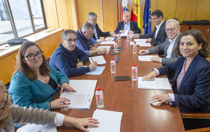 Reunión de la Comisión Permanente del Diálogo Social sobre los presupuestos de 2025