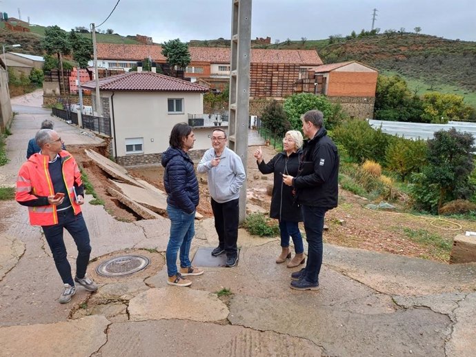 El diputado provincial de la DPZ José Carlos Tirado, en Villalengua.