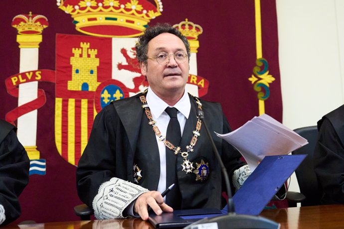 El fiscal general del Estado, Álvaro García Ortiz, interviene durante el acto toma posesión de Jesús Dacio Arteaga como fiscal superior de la Fiscalía de Cantabria, en los juzgados de Las Salesas, a 29 de octubre de 2024, en Santander, Cantabria 