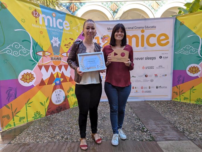 El cortometraje 'Resilientes', realizado por medio centenar de estudiantes del Centro de Educación Especial Inés Fuentes y González de Aledo de Puerto de la Cruz, ha sido galardonado en la Muestra Internacional de Cine Educativo