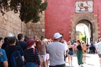 El Ayuntamiento de Sevilla aprueba el borrador del convenio con la Junta para el control de las viviendas turísticas