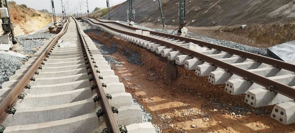 Daños en la infraestructura ferroviaria Valncia-Madrid