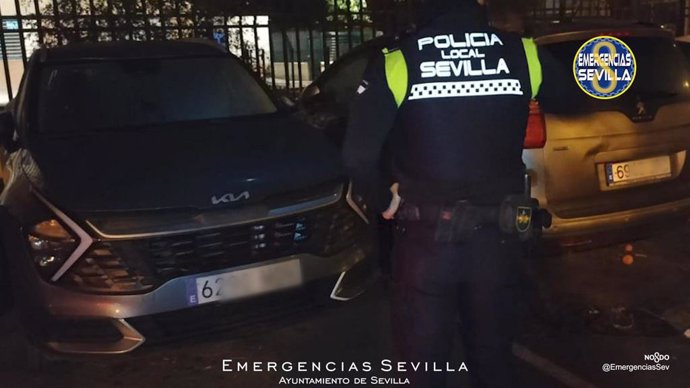 Archivo - Imagen del coche robado recuperado por la Policía Local