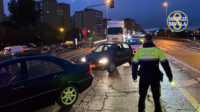 Dispositivo policial en la SE-20