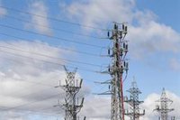 El Gobierno insta a la CNMC a fijar una retribución a las redes eléctricas que dé "señales adecuadas"