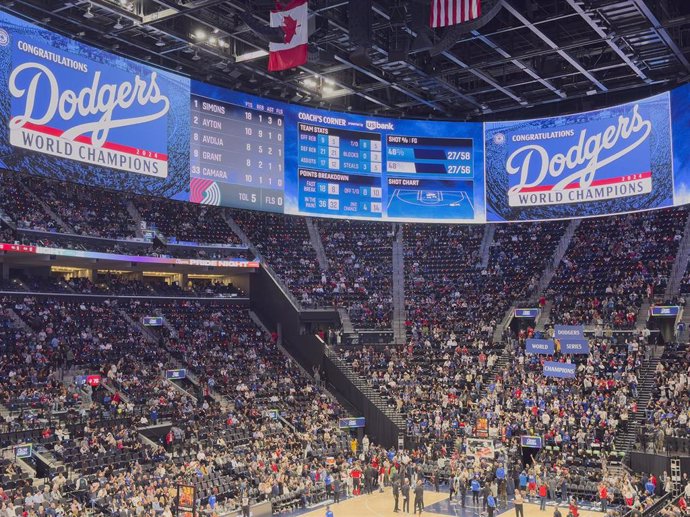 Imagen del Yankee Stadium tras la victoria de Los Angeles Dodgers en las Series Mundiales de Béisbol