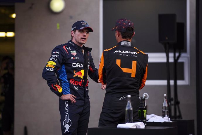 Los pilotos de Fórmula 1 Max Verstappen (Red Bull) y Lando Norris (McLaren), en el GP de México 2024. 