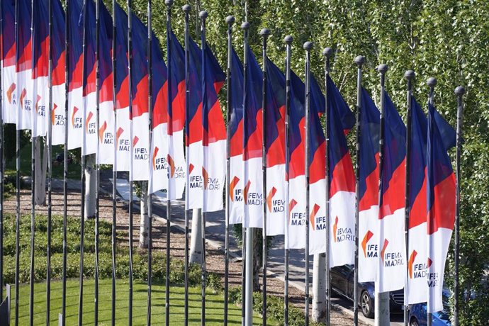 Banderas en el recinto ferial de Ifema Madrid