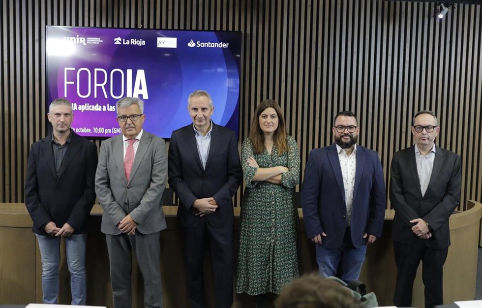 Participantes de la cuarta jornada del FOROIA