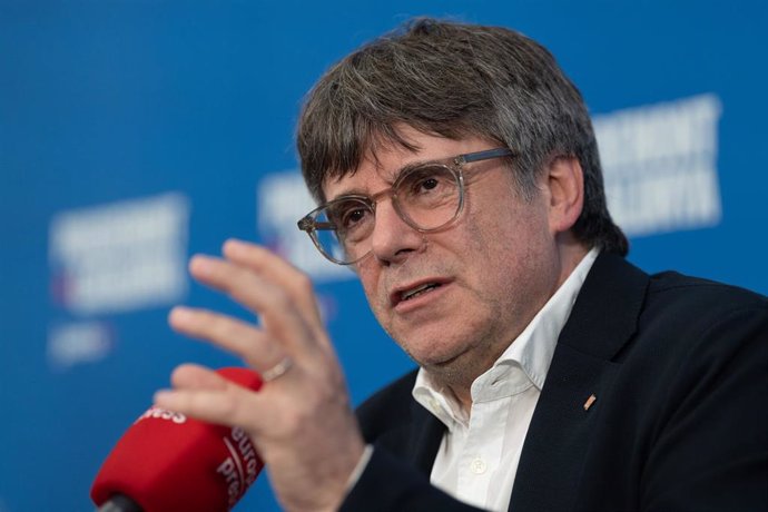 Archivo - El expresidente de la Generalitat de Catalunya y candidato de Junts a las elecciones catalanas, Carles Puigdemont, durante una entrevista para Europa Press, a 26 de abril de 2024, en Argelès (Francia). Puigdemont fue alcalde de Gerona entre 2011