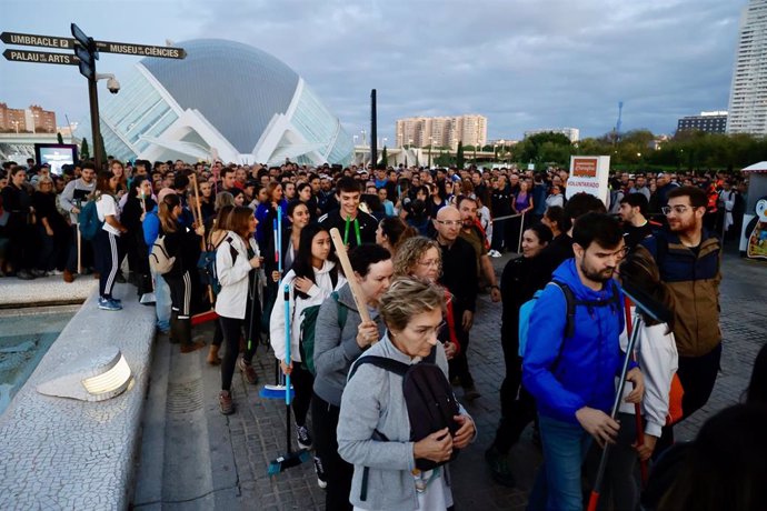 Voluntarios en la Ciudad de las Artes