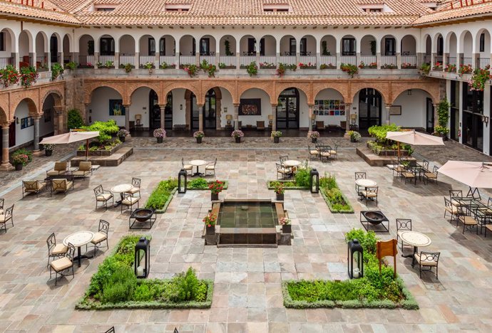 Archivo - Patio central del hotel 'JW Marriott El Convento Cusco' de Marriott