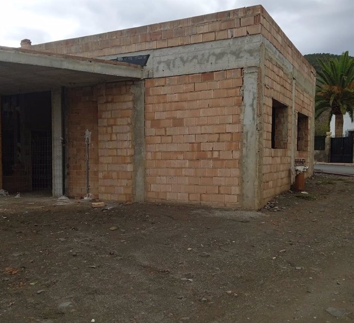 Imagen de las obras paralizadas del consultorio de Ocaña en el municipio de La Tres Villas.