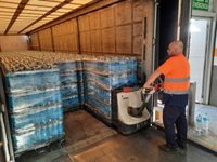 Consum colabora con Generalitat y Ayuntamientos para el envío diario de alimentos y agua a los afectados