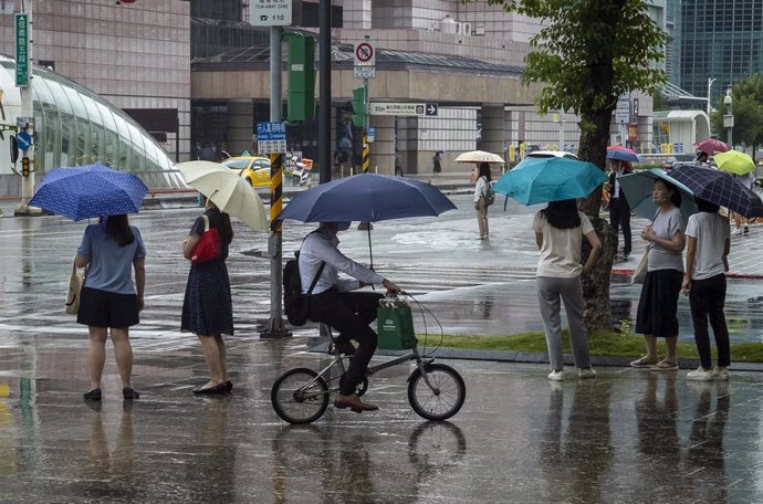 Archivo - Lluvia en Taipei, Taiwán (archivo)