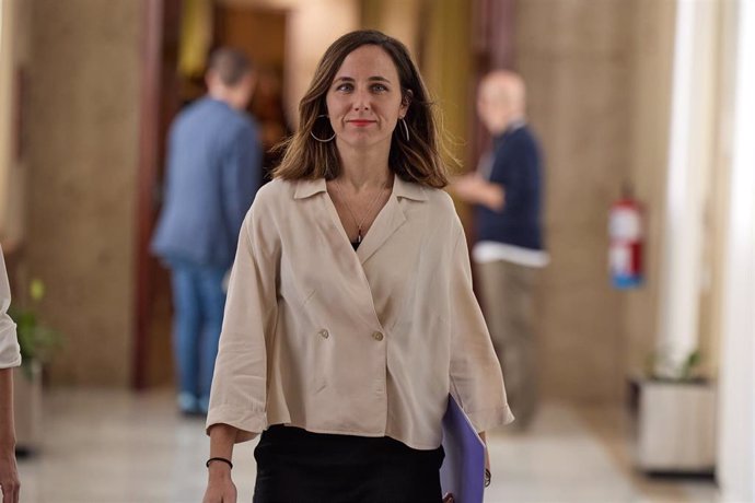 La secretaria general de Podemos, Ione Belarra, llega a la Junta de Portavoces en el Congreso de los Diputados, a 22 de octubre de 2024, en Madrid (España).