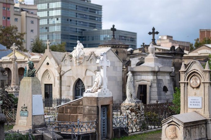 El Cementerio de Poblenou esta semana