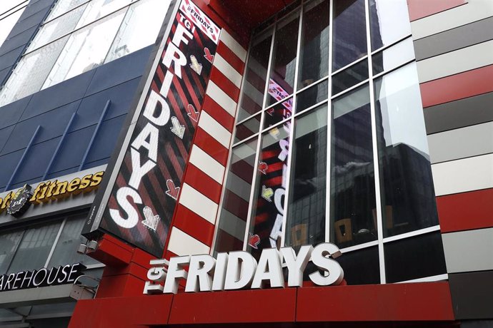 Archivo - Restaurante TGI Fridays