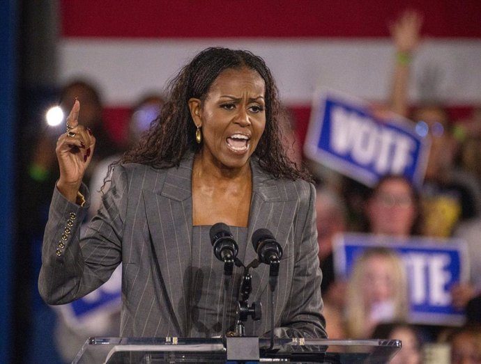 La ex primer dama, Michelle Obama, en un acto en Pensilvania en apoyo a la candidata demócrata, Kamala Harris