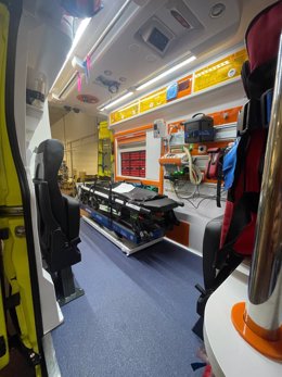 Imagen del interior de la ambulacia que prestará su servicio en Alameda (Málaga).