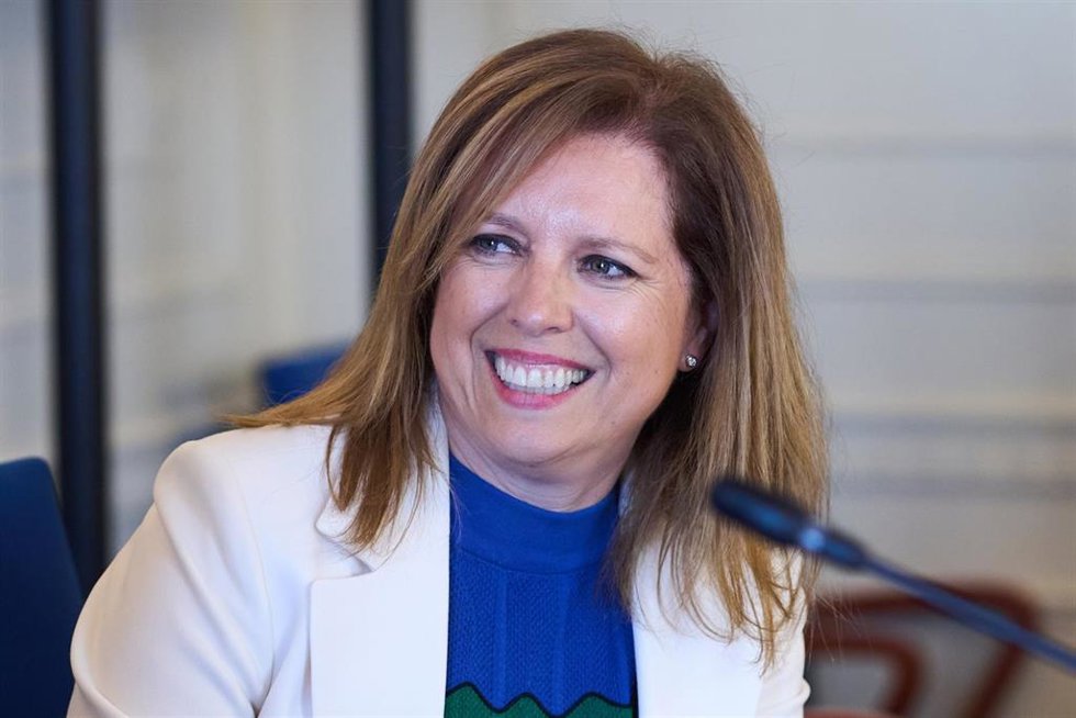 Archivo - La CEO de Mapfre España, Elena Sanz, interviene durante la tercera jornada de los Cursos de Verano de 2024 de la UIMP, en el Palacio de la Magdalena, a 19 de junio de 2024, en Santander, Cantabria (España).