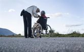 Foto: Confederación de Alzheimer y otras demencias insiste en que la Administración debe "cuidar a los cuidadores"