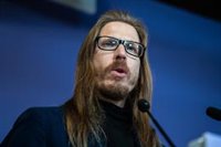 Podemos exige a Sánchez tomar el control y cesar su "lucha táctica" con Mazón, que debe dimitir por negligente