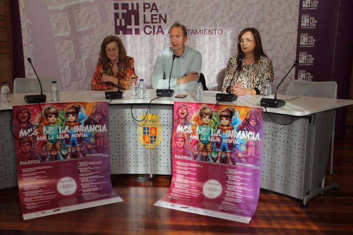 Un momento de la presentación de las actividades organizadas por el Ayuntamiento de Palencia con motivo del Mes de la Infancia