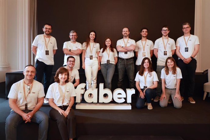 Archivo - El equipo de Faber