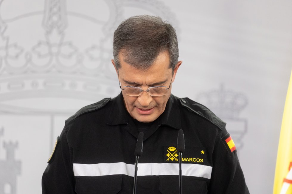 El general jefe de la UME, Francisco Javier Marcos, durante una rueda de prensa posterior al Comité de Crisis para el seguimiento de los efectos de la DANA, en el palacio de La Moncloa, a 4 de noviembre de 2024, en Madrid (España).