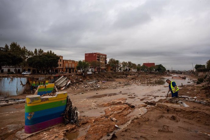 Un barranco inundado tras el paso de la DANA, a 4 de noviembre de 2024, en Picaña, Valencia, Comunidad Valenciana (España). 