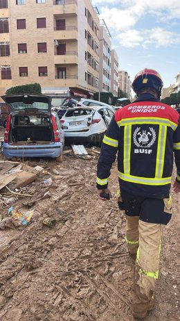 Bomberos Unidos sin Fronteras manda a Valencia un equipo especializado en rescartes y emergencias.