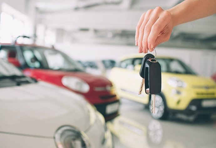 Archivo - Las ventas de coches en España crecen un 7,1% en octubre, hasta las 83.742 unidades.